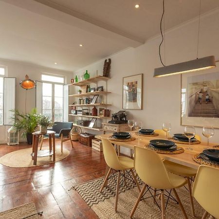Fantastic Family Apartment In Estrela Lissabon Buitenkant foto
