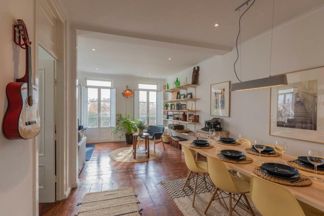 Fantastic Family Apartment In Estrela Lissabon Buitenkant foto